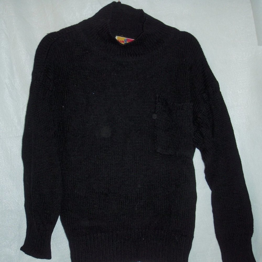 Sam& Max vintage black sweater